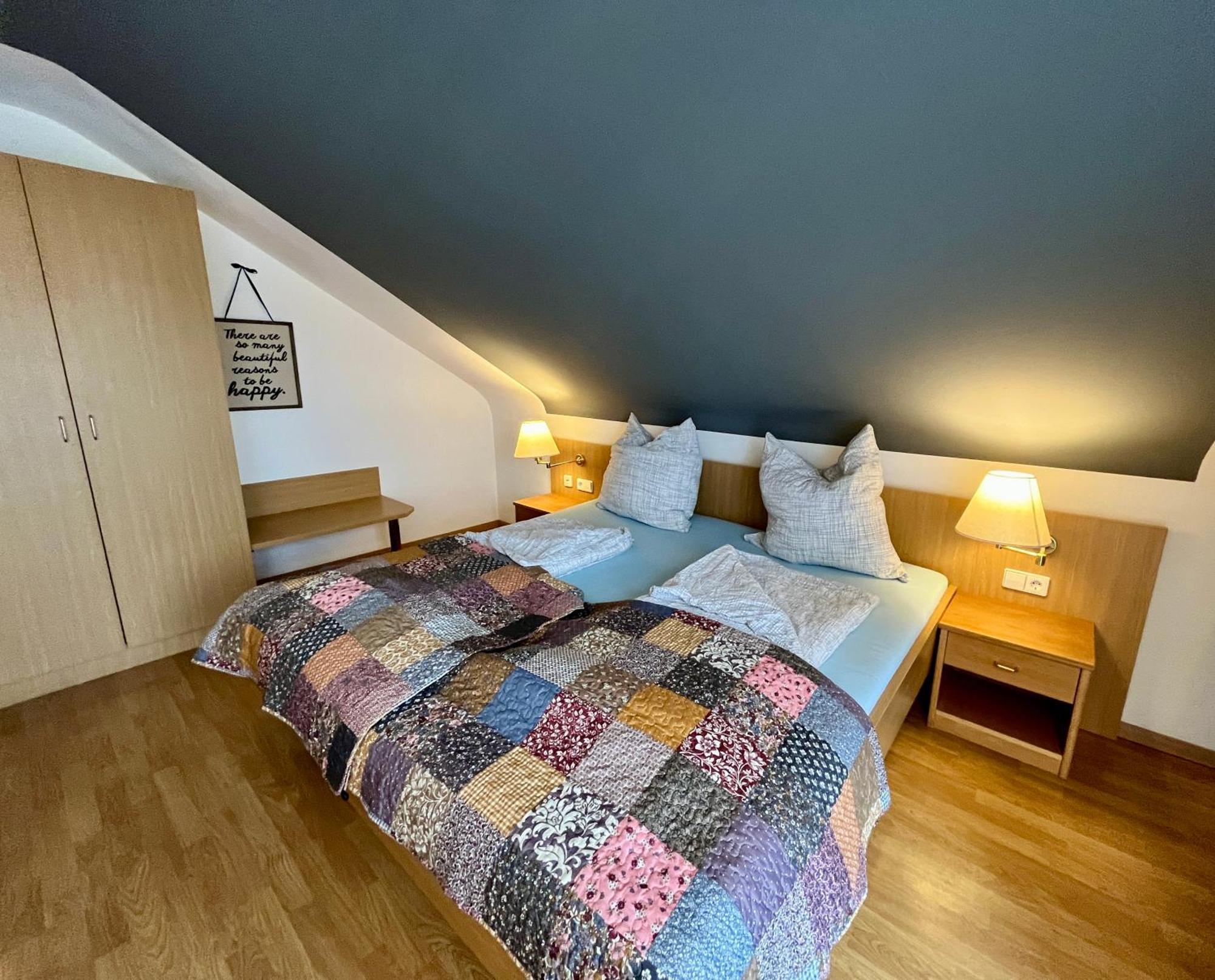 Goldener Hahn B&B Baiersbronn - Ferienwohnungen Mit Hotel Service Nahe Gartenschau Tal X Rum bild