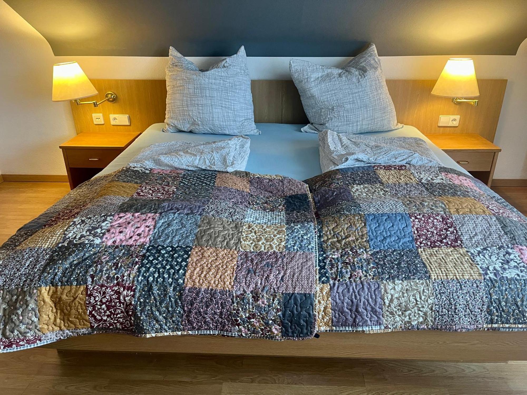 Goldener Hahn B&B Baiersbronn - Ferienwohnungen Mit Hotel Service Nahe Gartenschau Tal X Rum bild
